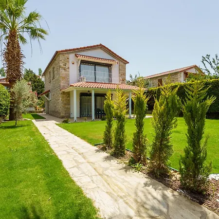 Stone Near Long & Shopping Mall וילה
